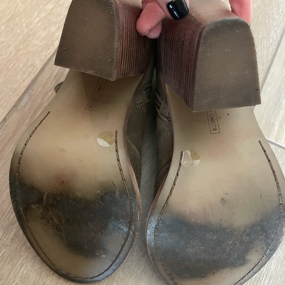 Vince Camuto ‘Katleen’ Booties - Picture 6 of 10